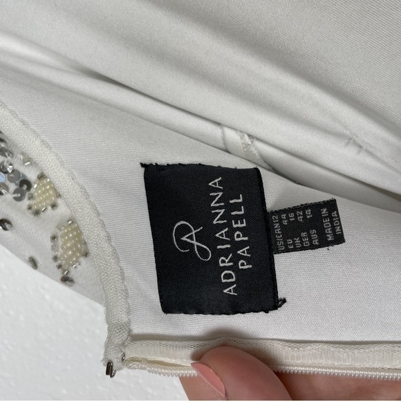 Adrianna Papell Mini Bridal Sleeveless Scoop Neck Beaded Sheath Dress | Sz. 12 - Picture 16 of 16